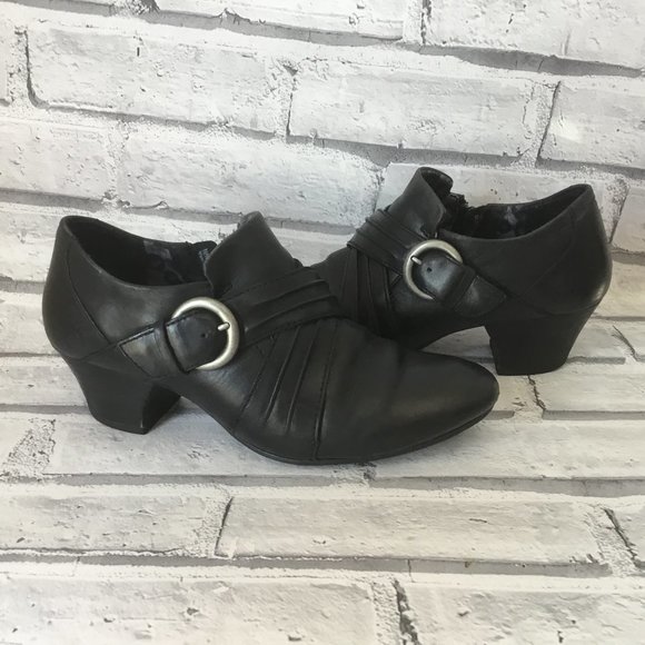 Born Shoes - Born Black Leather Nova Bootie with zipper